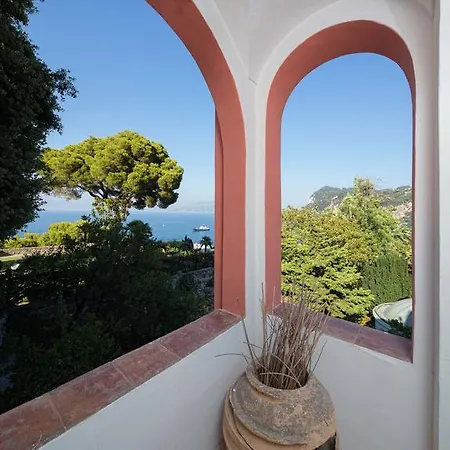 Vila Bismarck Capri