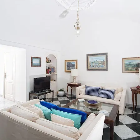 Bismarck Villa *